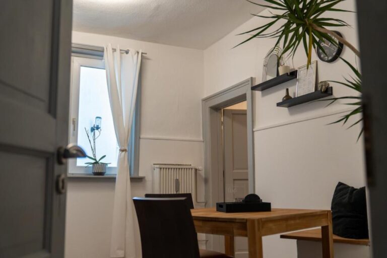 Easy by Interior Apartments (20)